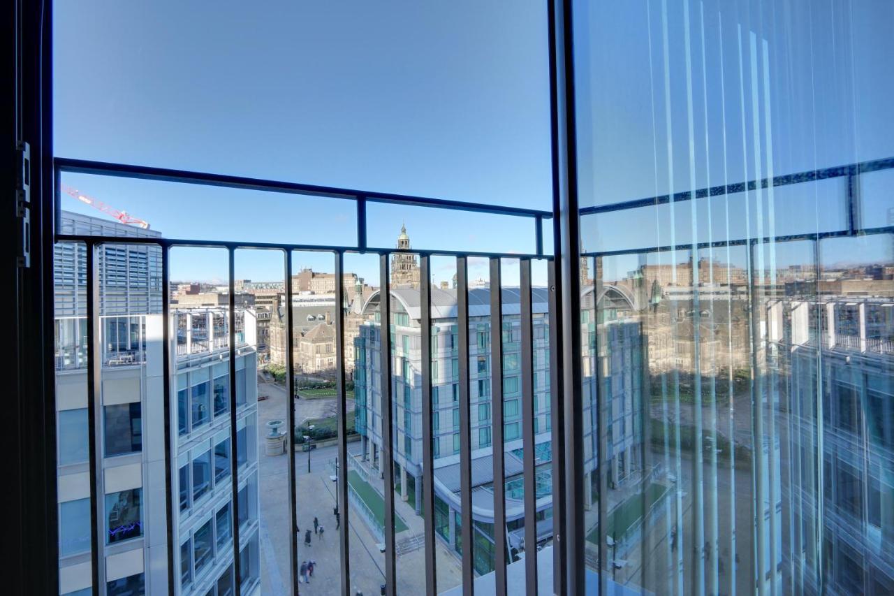 City View Haven: Spacious 2-bed With Netflix In Center Apartment